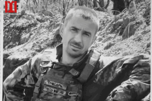 Черкаси попрощалися з Героєм Сергієм Снісаренком