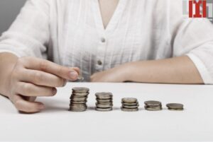 Які основні особливості та критерії, що оцінюються судом, визначають розмір аліментів