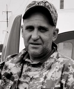 Черкаси попрощалися із сержантом Євгеном П’ятибратом