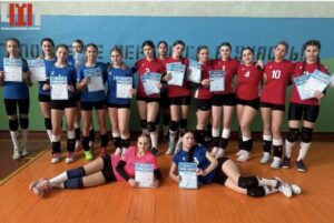 Чемпіонський характер: волейболістки Канівської школи №4 підкорили Черкаський район