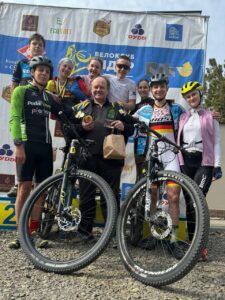 Черкаські велосипедисти тріумфували на всеукраїнських змаганнях в Ужгороді