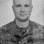 Черкаси попрощалися з Героєм: на війні загинув Віталій Ткаленко