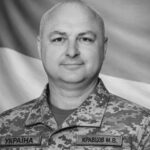 Повернувся на щиті: Черкаси попрощалися із захисником Миколою Кравцовим