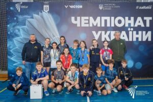 Подвійний успіх: юна спортсменка з Черкащини виборола срібло на чемпіонаті України з бадмінтону