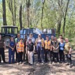 Майже 100 мішків сміття за один день: у Каневі та Пекарях очистили понад 5 кілометрів берегу Дніпра