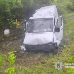 Перекинувся Mercedes: на Черкащині в серйозній ДТП постраждали двоє людей
