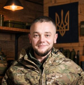 «Довгий час вважався зниклим безвісти»: на Черкащині «на щиті» повертається додому 37-річний Захисник