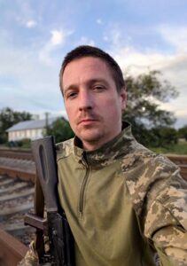 38-річний військовий із Канева помер під час служби: громада прощається з Іваном Козловим