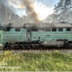 Пожежа вантажного тепловоза в Черкасах біля дамби: на місці працювали рятувальники, рух оперативно стабілізували