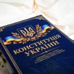Напередодні Дня Конституції у Черкасах відзначили тих, хто зміцнює Україну: військових, ветеранів, педагогів і волонтерів