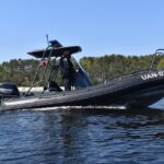 Віднесло течією на Дніпрі: на Черкащині водний патруль врятував відпочивальників на катамарані