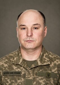 На Черкащині оголосили День жалоби: Канівська громада прощається із захисником Віктором Погребняком