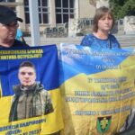 Не мовчи — полон вбиває: на Черкащині сотні людей вийшли на акцію заради повернення Захисників