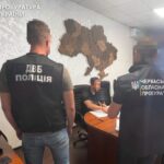 У Черкасах посадовця навчального закладу підозрюють у привласненні ноутбуків майже на 400 тисяч гривень