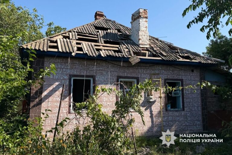 Ракетний удар і атака дронів на Черкащині: на Уманщині та Золотоніщині зафіксували руйнування