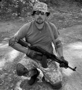 Черкаси попрощалися із 35-річним захисником Антоном Мікосянчиком
