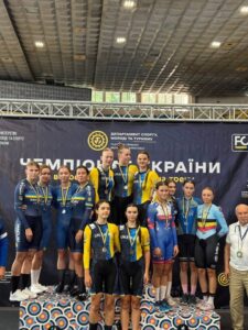 Черкаські велосипедисти тріумфували на чемпіонаті України з велоспорту на треку