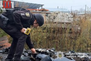 У Черкасах ворожий БпЛА впав на підприємство: виникла пожежа