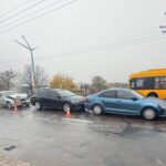 На проспекті Хіміків у Черкасах зіткнулися три автомобілі: патрульні склали протокол