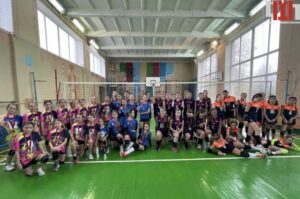 Юні волейболістки з Чигирина здобули бронзу на першому офіційному турнірі