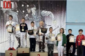 Юні фехтувальники з Черкащини здобули золото та бронзу на всеукраїнських змаганнях у Львові