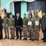 У Черкасах команді «Громовик» вручили сертифікат на 50 тисяч гривень